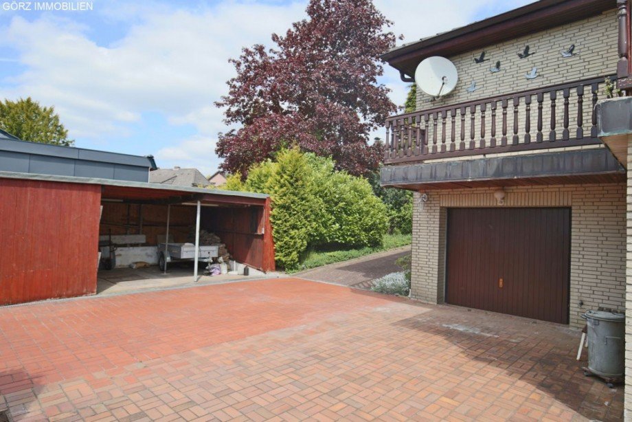 Garage 2 und Carport Einfamilienhaus Kattendorf