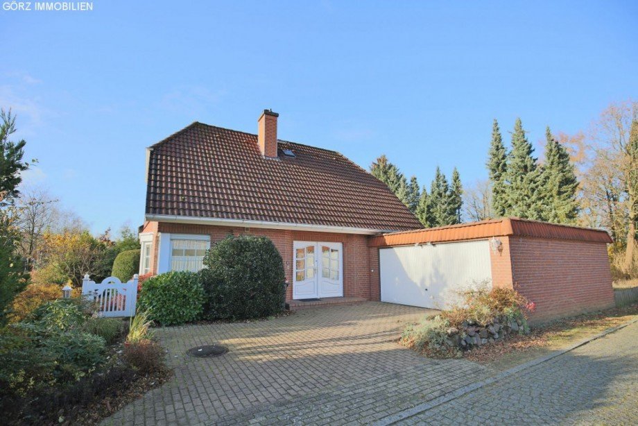 Zufahrt Einfamilienhaus Norderstedt