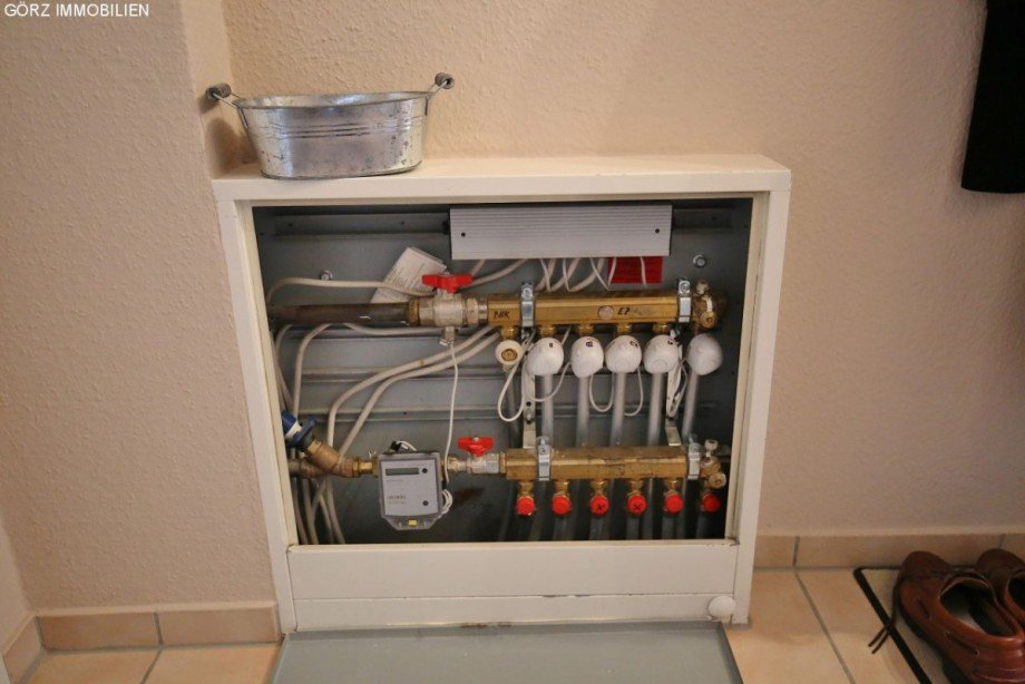 Steuerung Fu�bodenheizung Maisonettewohnung Henstedt-Ulzburg