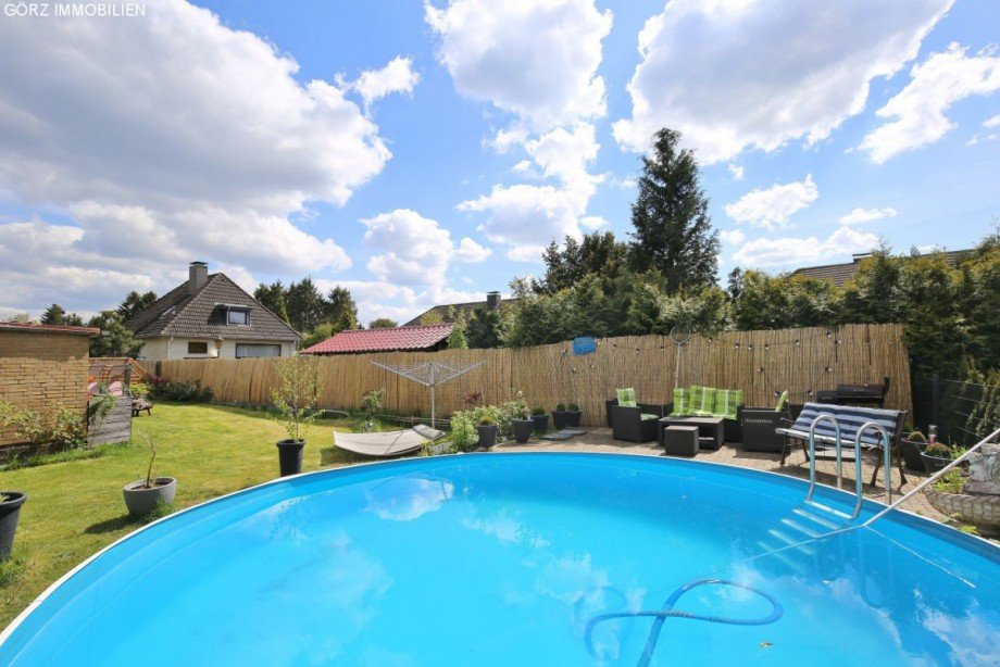 Relaxen mit Pool Doppelhaush�lfte Quickborn-Heide