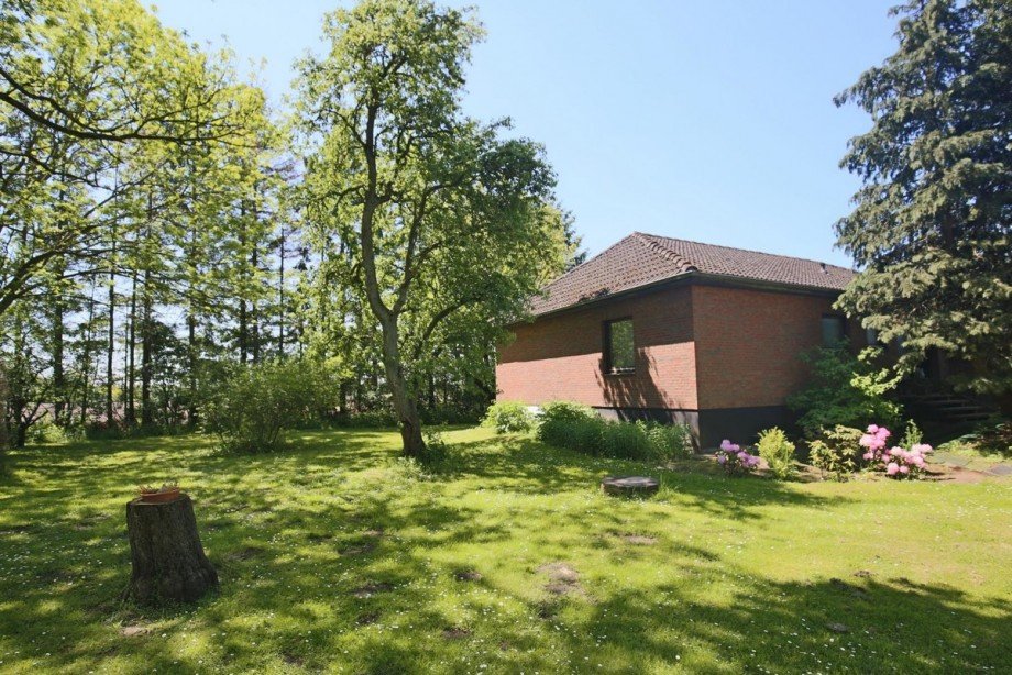 Garten Bungalow Gro�enaspe