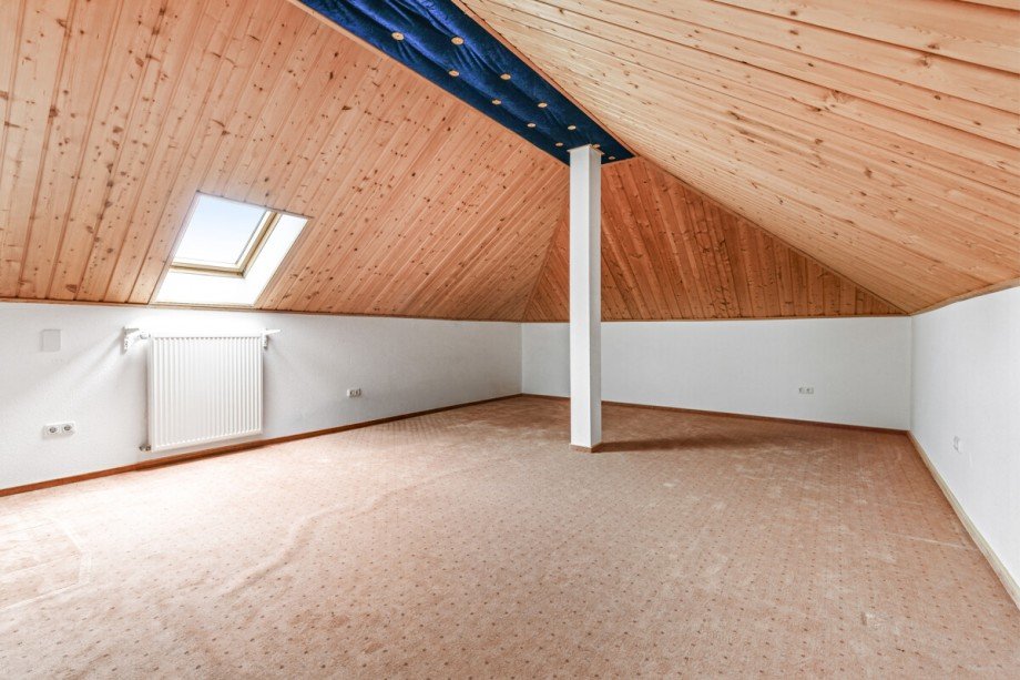 Ausbauraum OG Einfamilienhaus Hartenholm