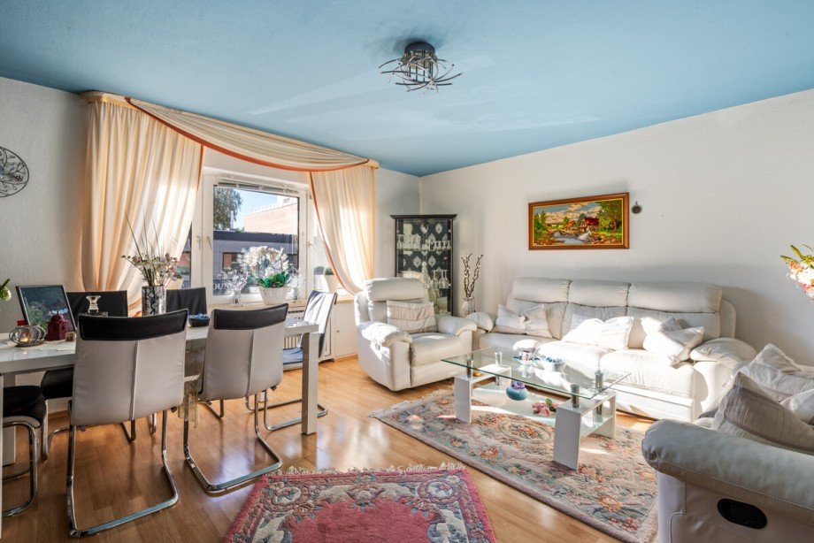 Wohnung 2 Wohn- / Gesch�ftshaus Norderstedt
