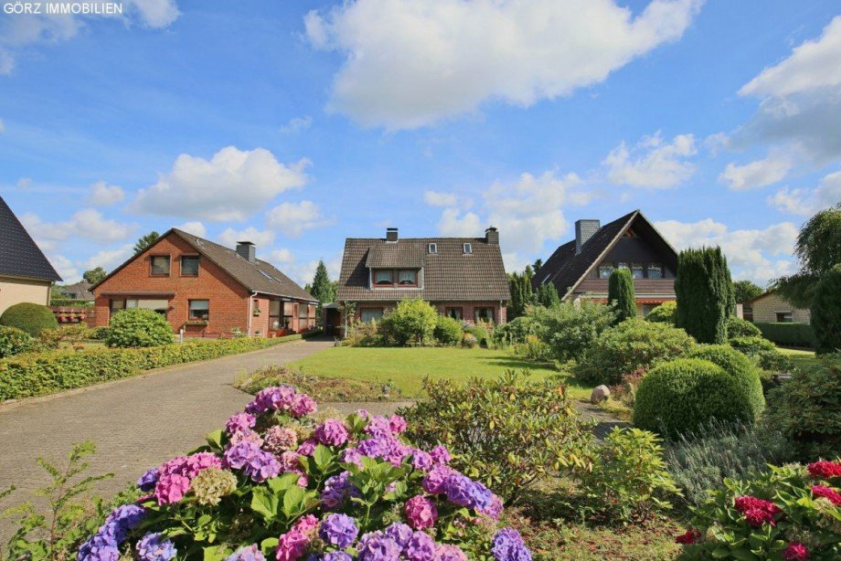 Stra�enansicht Einfamilienhaus Norderstedt