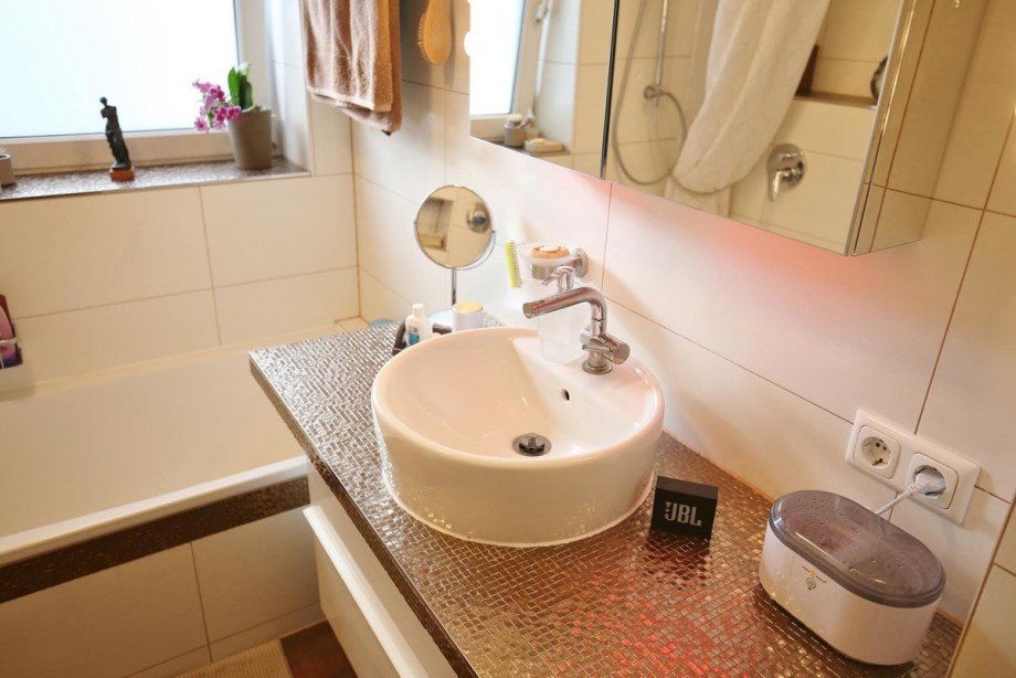 Badezimmer Erdgeschoss Doppelhaush�lfte Hamburg-Sasel