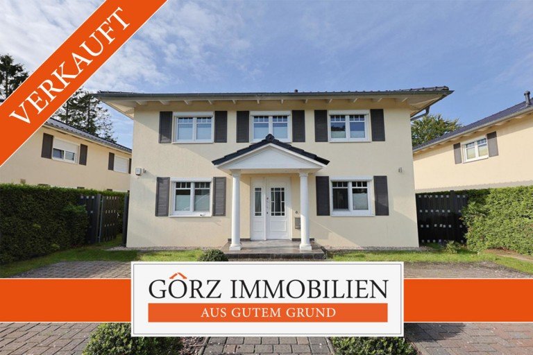  Tangstedt Villa *VERKAUFT* Hochwertiges und modernes Toskana-Haus in Niedrigenergie-Massivbauweise mit Solarthermie und Vollkeller!