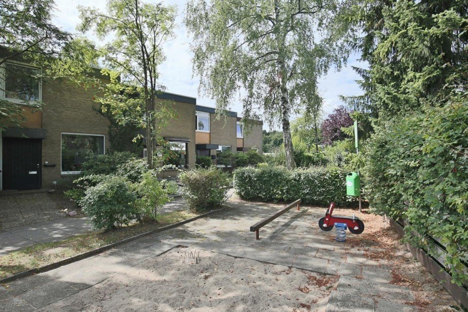 direkt vor der Haust�r Reihenmittelhaus Norderstedt