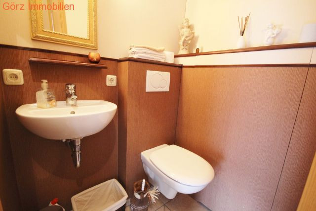 Das G�ste-WC hinten Einfamilienhaus Sarlhusen