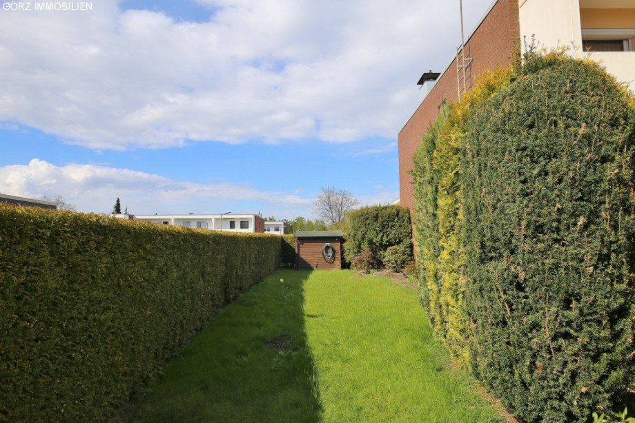 Seitlicher Garten Reihenendhaus Norderstedt