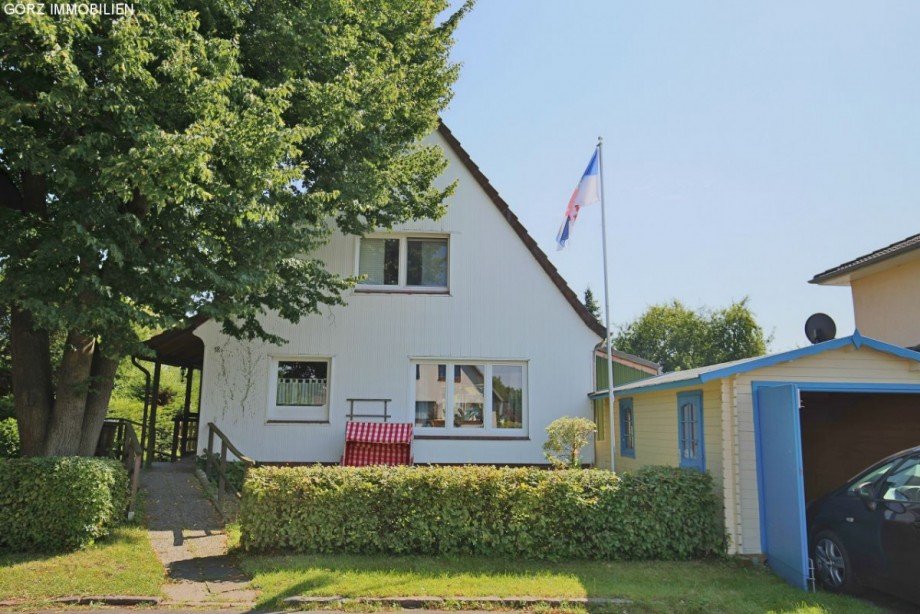 Eingang und Garage Einfamilienhaus Pinneberg