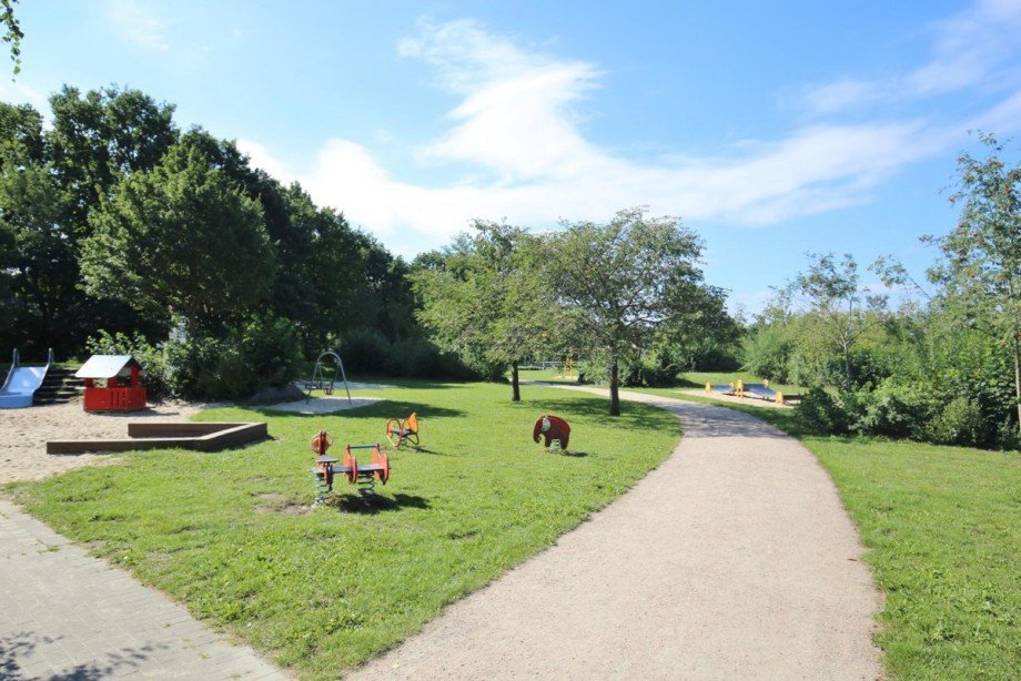 Spielplatz um die Ecke Stadthaus Norderstedt