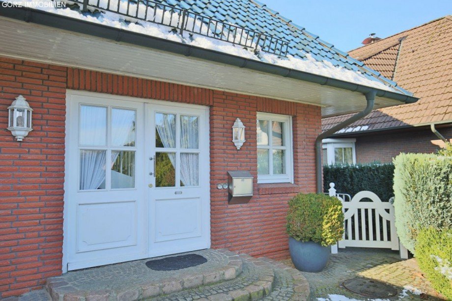 sch�ner Eingangst�r Einfamilienhaus Quickborn