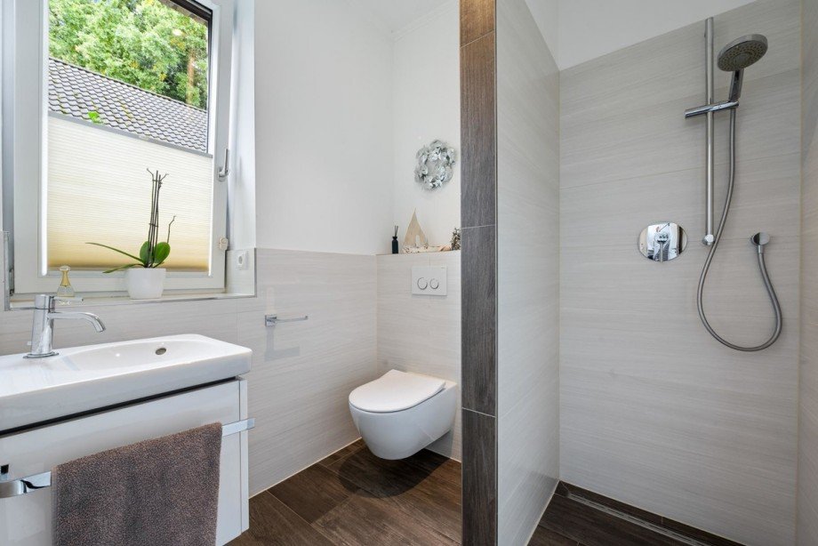 G�ste-WC Doppelhaush�lfte Norderstedt