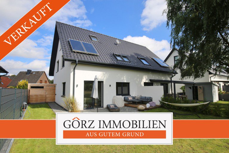 RB12329 Elmshorn Doppelhaush�lfte *VERKAUFT* - Neuwertige Luxus-DHH in traumhafter, unverbaubarer Naturlage