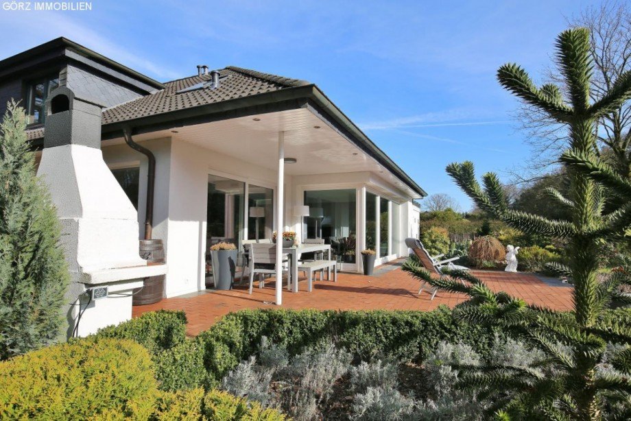 Sonnige s�d-west Terrasse Villa Norderstedt