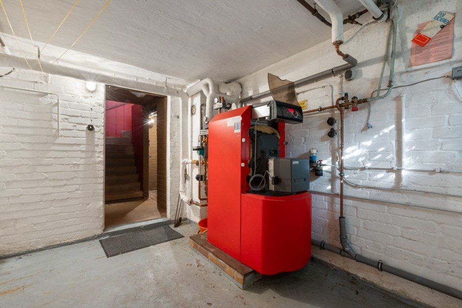 Heizungsanlage im Keller Einfamilienhaus Tangstedt