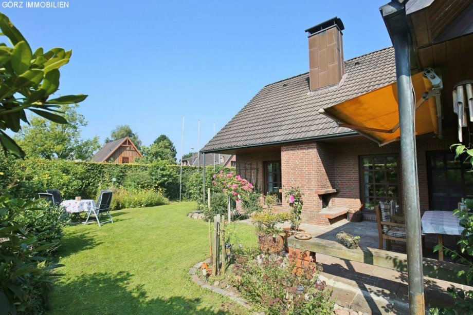 sch�n angelegter Garten Einfamilienhaus Kaltenkirchen