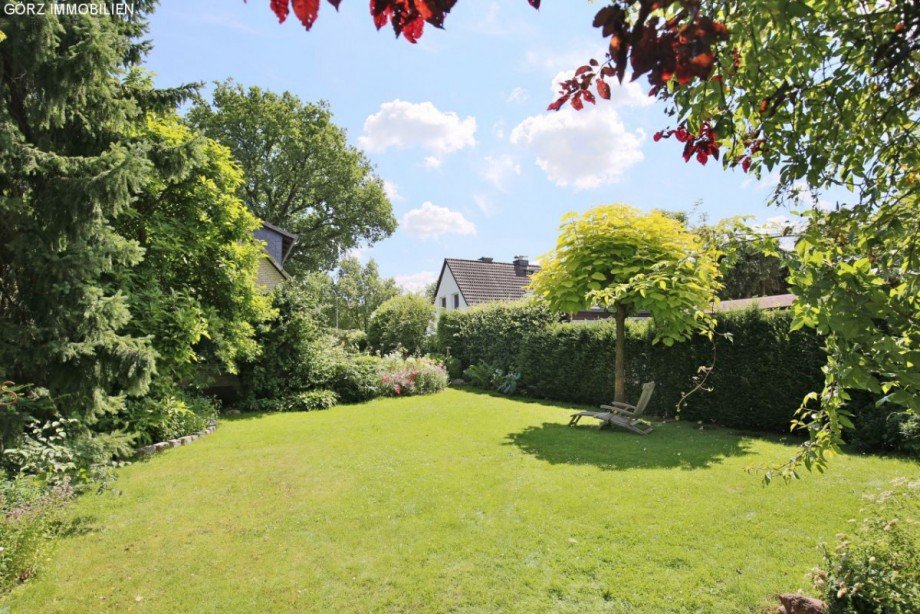 Eingewachsener Garten Einfamilienhaus Pinneberg