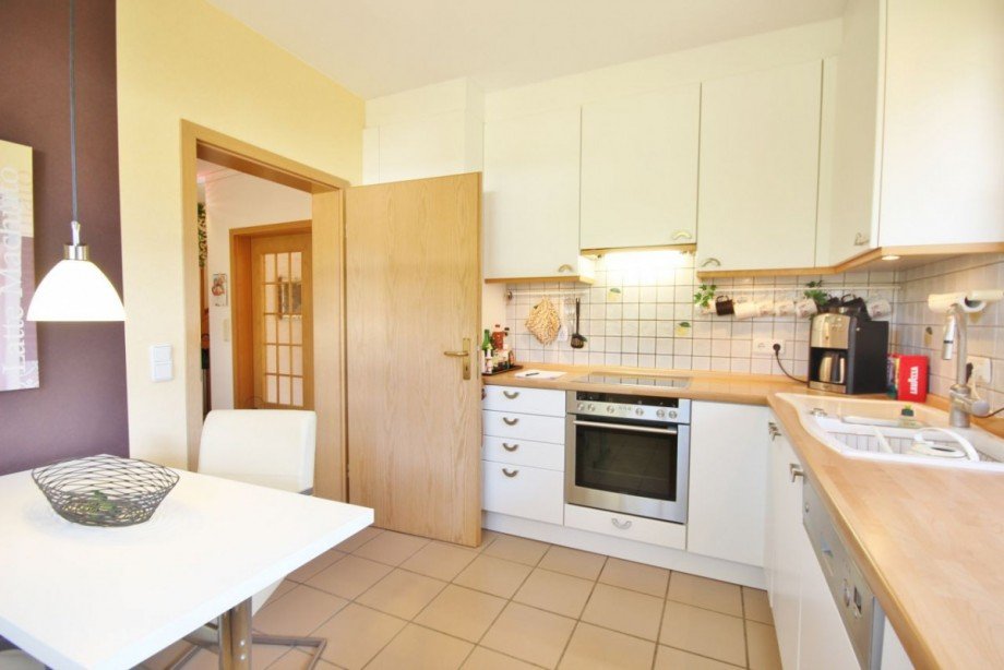 Moderne Einbauk�che Einfamilienhaus Norderstedt