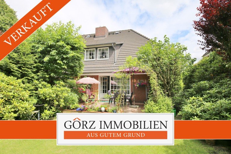 VERKAUFT Henstedt-Ulzburg Einfamilienhaus *VERKAUFT* Gro�es Einfamilienhaus mit romantischem, gro�em Garten, Keller, Carport und Garage!