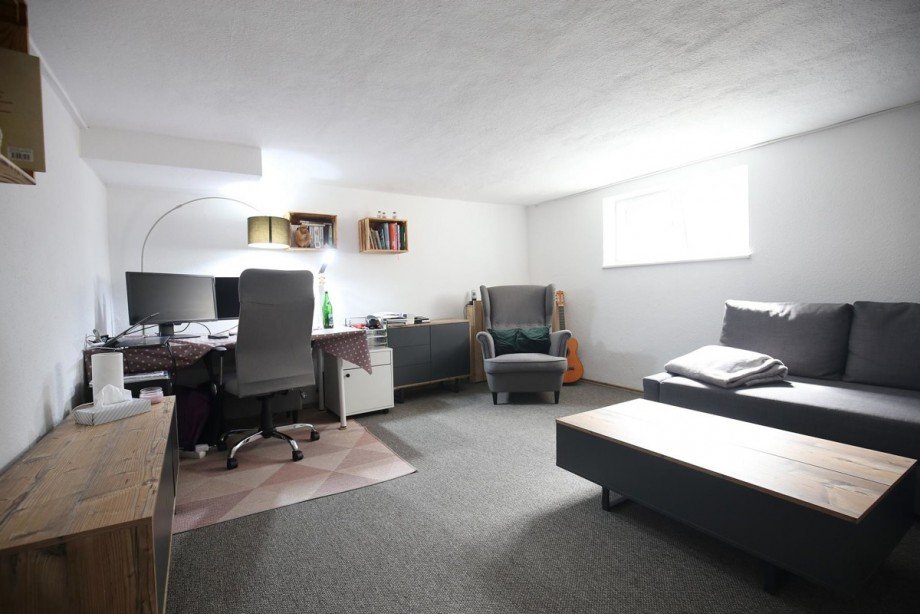 B�ro/G�stezimmer Keller Einfamilienhaus Norderstedt