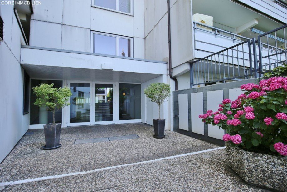 Hauseingang Etagenwohnung Quickborn