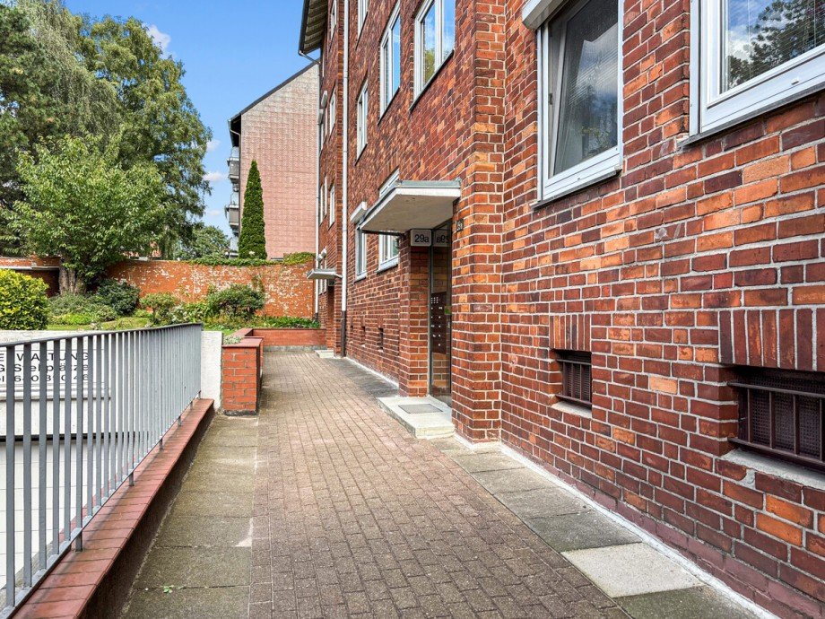 Hauseingang Etagenwohnung Hamburg