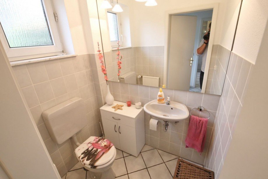 G�stw-WC Doppelhaush�lfte Kummerfeld