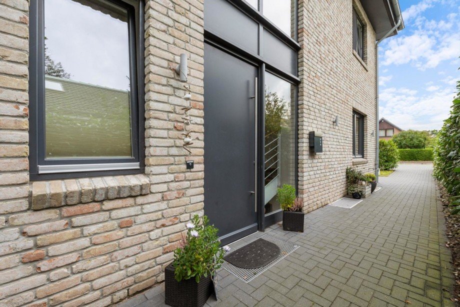 Hauseingang Doppelhaush�lfte Norderstedt