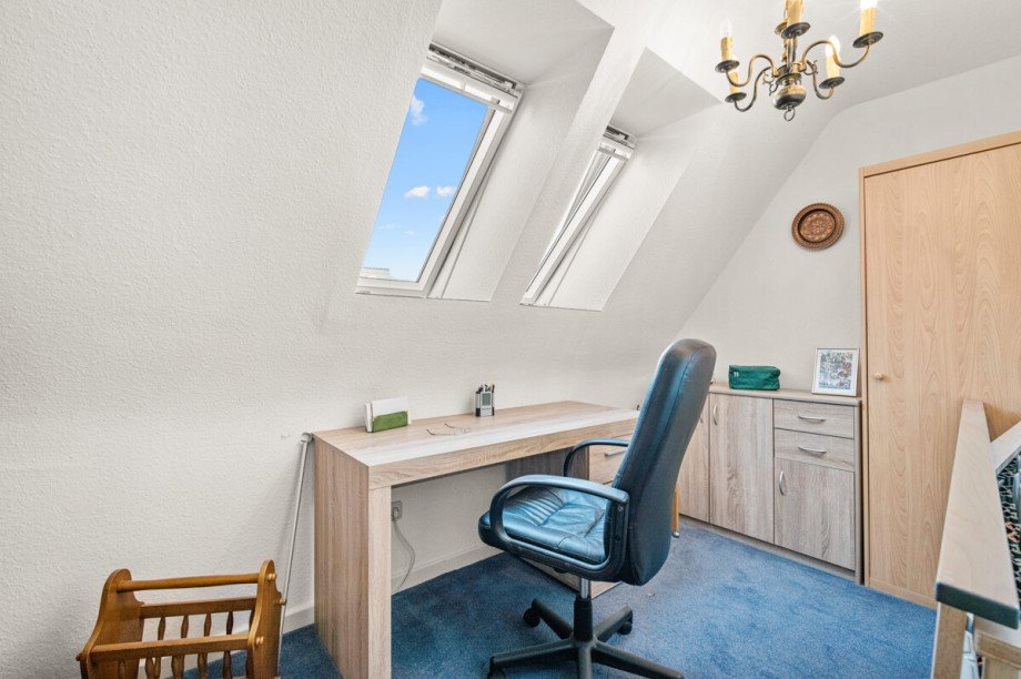Zimmer II Haupthaus Zweifamilienhaus Norderstedt