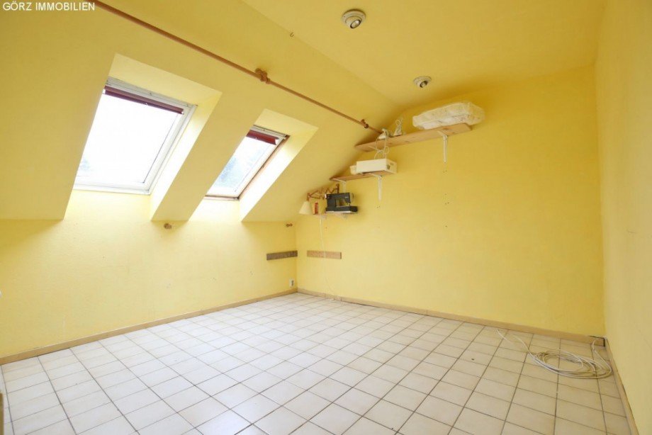 Zimmer OG Doppelhaush�lfte Alveslohe
