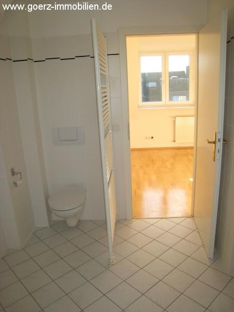 Bad und Schlafzimmer Dachgeschosswohnung Norderstedt