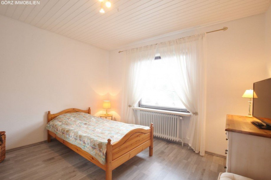 Schlafzimmer 2 EG Einfamilienhaus Elmenhorst