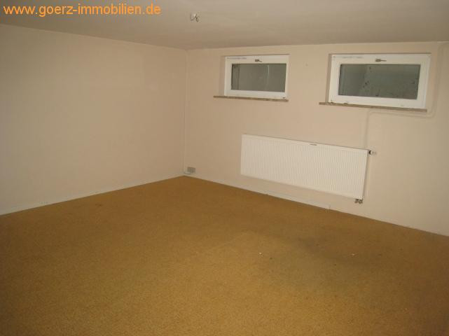 Keller 2008 / fr�her B�ro / jetzt Fitnessraum Haus Quickborn-Heide