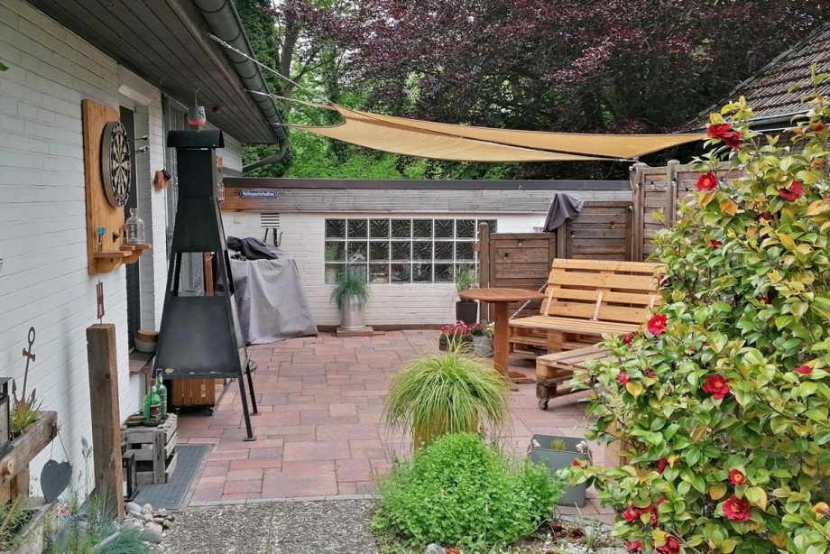 Terrasse vor K�che Einfamilienhaus Norderstedt