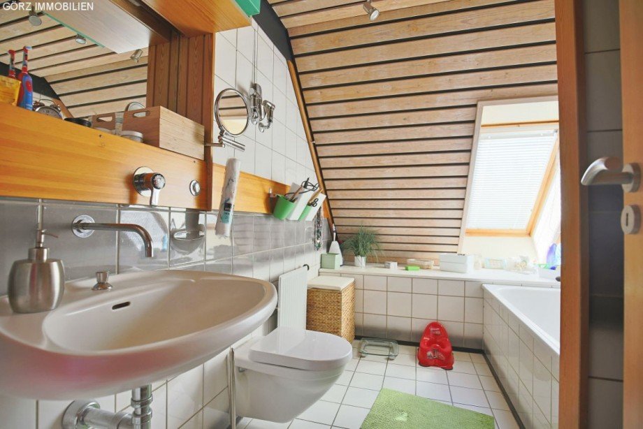 ...mit Badewanne und Dusche Einfamilienhaus Norderstedt