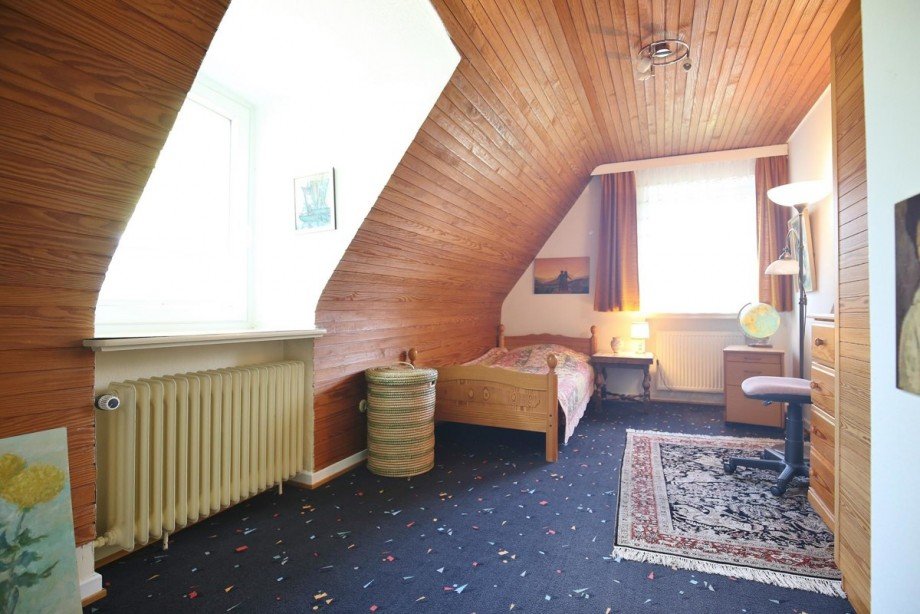 Schlafzimmer II OG Reihenendhaus Norderstedt