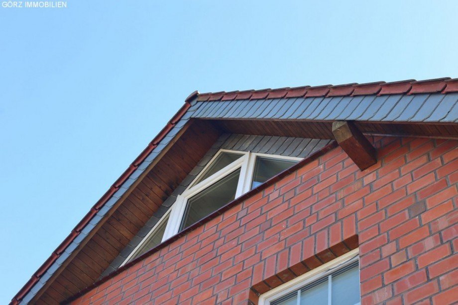 Dachbodenfenster Doppelhaush�lfte Quickborn-Heide