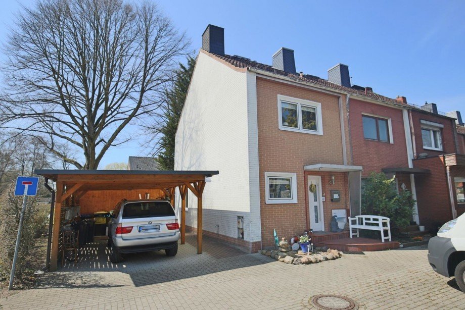 Carport/Eingang Reihenendhaus Norderstedt