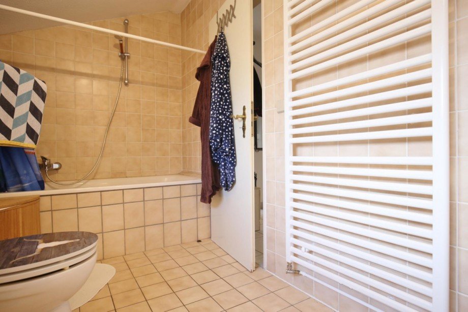 Vollbad im OG Reihenmittelhaus Norderstedt