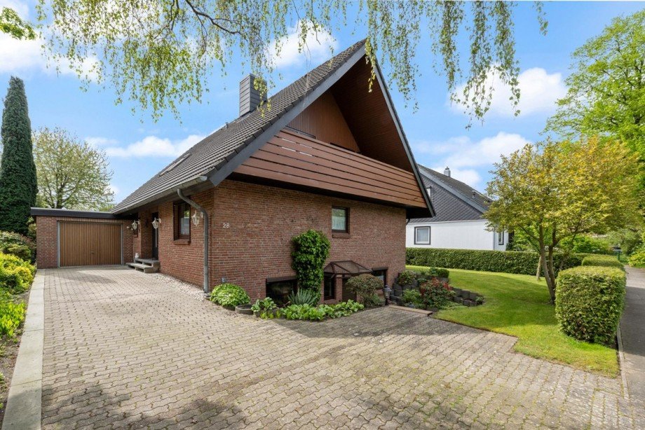 Willkommen Zweifamilienhaus Norderstedt