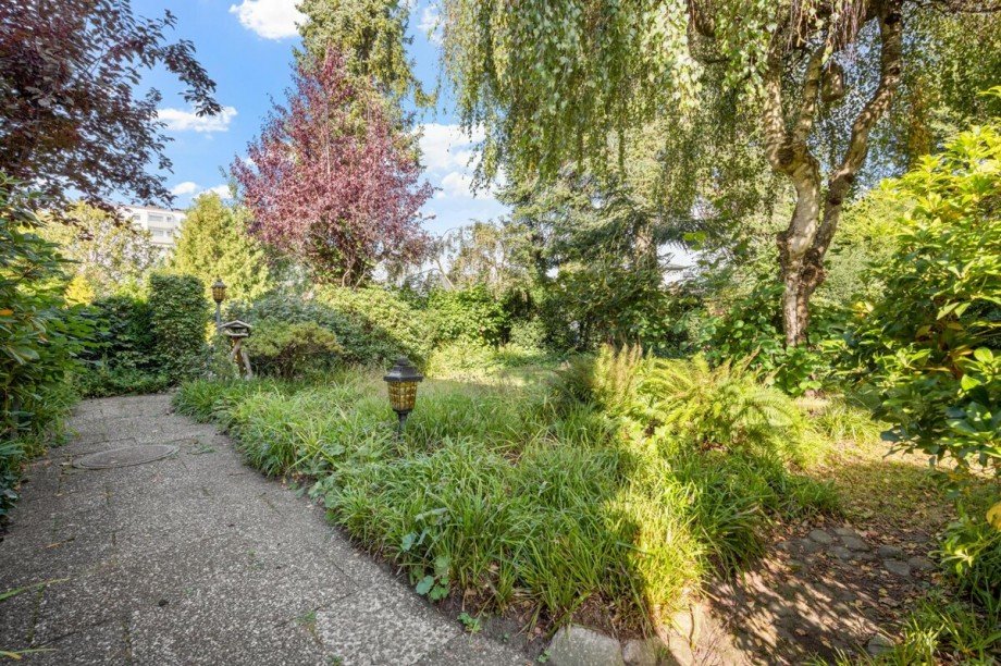 Hauszuwegung Reihenendhaus Norderstedt