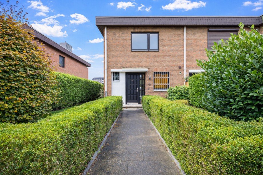 Zuwegung Reihenendhaus Henstedt-Ulzburg