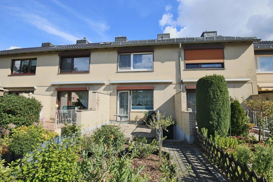 Blick vom Garten Reihenmittelhaus Norderstedt