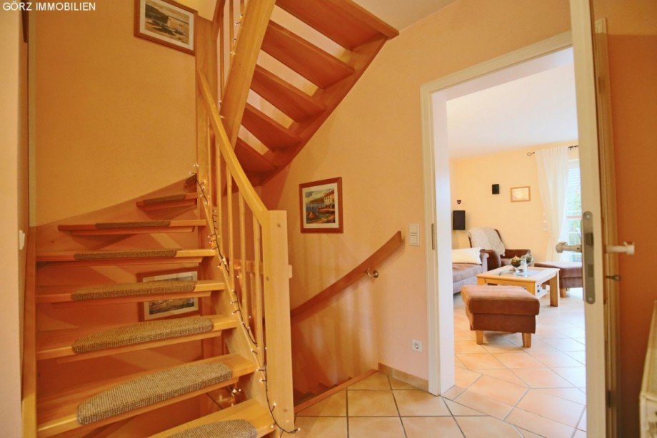 Blick ins Wohnzimmer Doppelhaush�lfte Henstedt Ulzburg